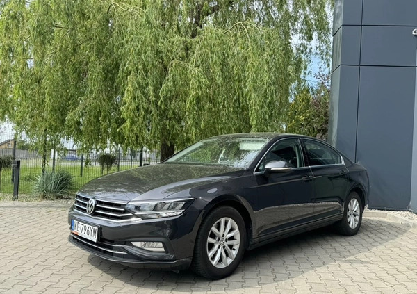 Volkswagen Passat cena 79700 przebieg: 133000, rok produkcji 2020 z Tarnogród małe 781